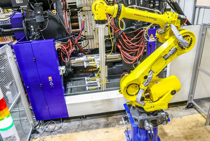 Lomont-Molding_Iowa_Core-Competencies_Injection-Molding_Design-Flexibility Lomont-Molding_Iowa_Core-Competencies_Injection-Molding_Design-Flexibility