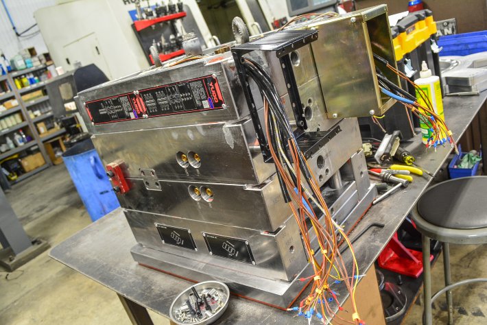 Lomont-Molding_Iowa_Expertise_Tooling-Molding_Lifecycle-Support-Engineering-Changes Lomont-Molding_Iowa_Expertise_Tooling-Molding_Lifecycle-Support-Engineering-Changes