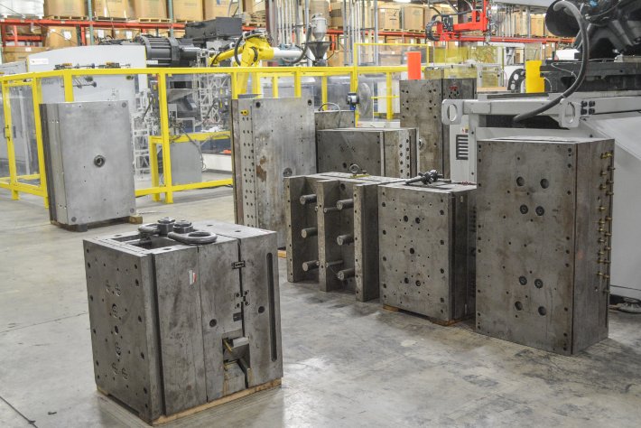 Lomont-Molding_Iowa_Expertise_Tooling-Molding_Molding-Capabilities-to-Match-Your-Needs Lomont-Molding_Iowa_Expertise_Tooling-Molding_Molding-Capabilities-to-Match-Your-Needs
